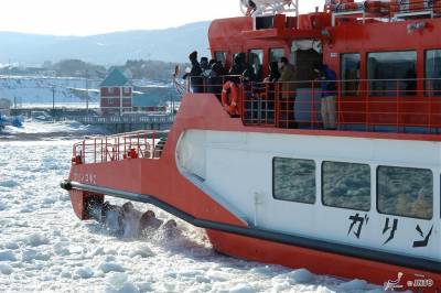 【趣吧】日本北海道冬天玩雪趣!北海道溫泉 破冰船體驗
