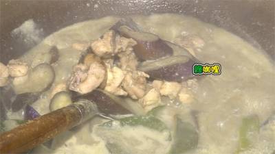 泰式年菜超吸睛!三色咖哩色美又開胃