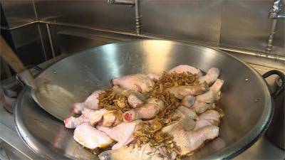 人氣雞湯分男湯 女湯 暗藏浪子回頭故事
