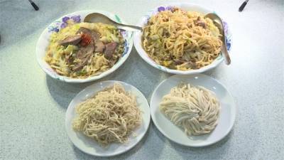 記憶中的媽媽味!新北40年「蛋炒陽春麵」豬油飄香麵條Q彈