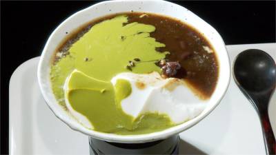 豆花店也賣拉麵?黑豆漿搭配薑黃麵 味道滑順爽口