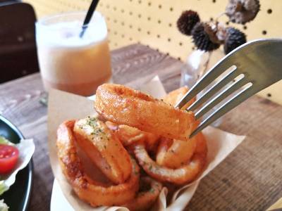 文青最愛!「hoyo cafe」隱身台中西區的藝文早午餐店