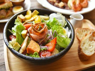 文青最愛!「hoyo cafe」隱身台中西區的藝文早午餐店