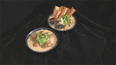 港式麵線配油條 濃郁皮蛋增加口感層次