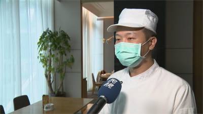 乾煎蚵仔麵線 鮮蚵嫩 麵線微酥吸麻油香