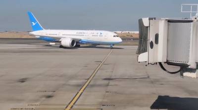 快新聞/明起入境須1人1戶居家檢疫 台商急搭機返台「桃機入境人數多一倍」