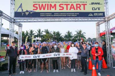 運動觀光正熱門 大鵬灣經典鐵人賽引領屏東觀光新熱潮
