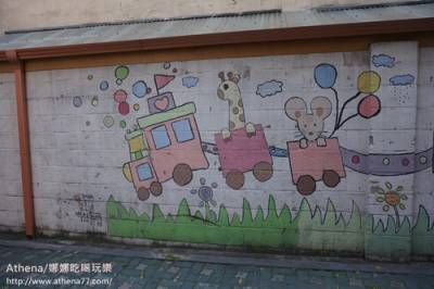 │旅遊│365-102。韓國六輯。首爾 ♥ 鐘閣站종각역 -轉角遇見壁畫+地下街拍拍