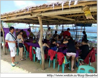 〔菲律賓〕長灘島之旅 - Day2:PATIO PACIFIC BORACAY 早餐 → 海上巡禮 → 趣味海釣 → 浮潛 → 帕卡海灣海島海鮮燒烤 BAR.B.Q