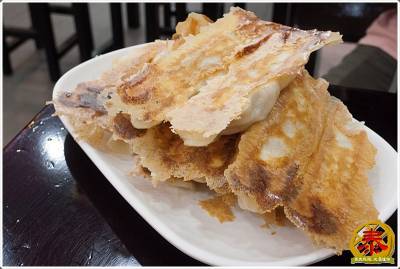 台北大安 - 頂好紫琳蒸餃.京城東區內少有的高CP平價美味 尤其是在天龍國都心內更難得
