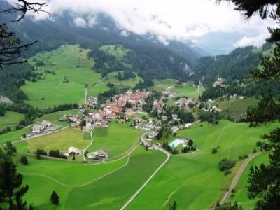 景色太美禁止拍照！這個瑞士小鎮就這麼把大家惹毛了....