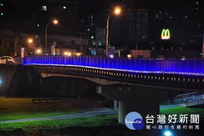 夏夜漫遊河濱 台北3座橋樑燈光秀好浪漫