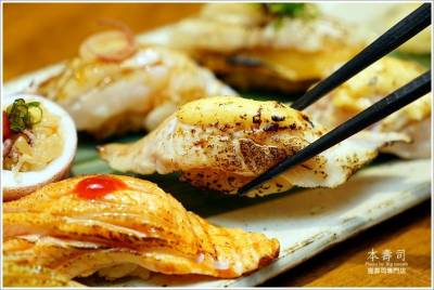 【桃園美食】本壽司握壽司專門店‧隱身住宅區的私藏好店 台灣漁獲搭配日本海鮮，創意握壽司料理精彩又美味
