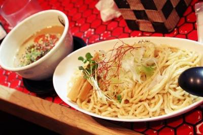 吃不完的餐點不可以外帶？！到日本的餐廳用餐時，你一定要注意的10件事...別當沒有禮貌的台灣人了！