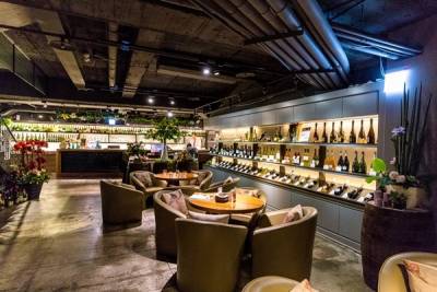 佔地300坪！台北市最大的專業葡萄酒主題餐廳 宛若置身浪漫法式莊園