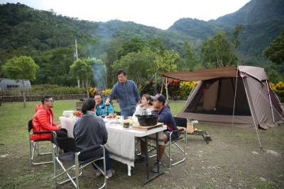 【料理設計人張鈞期】打包廚師去野炊 行動廚房打造台版一日三餐