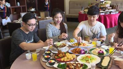 西瓜打汁做生魚片 花蓮在地食材創意饗宴