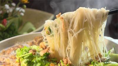 狗母魚酥米粉鍋 老師傅巧手重現酒家菜