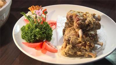 狗母魚酥米粉鍋 老師傅巧手重現酒家菜